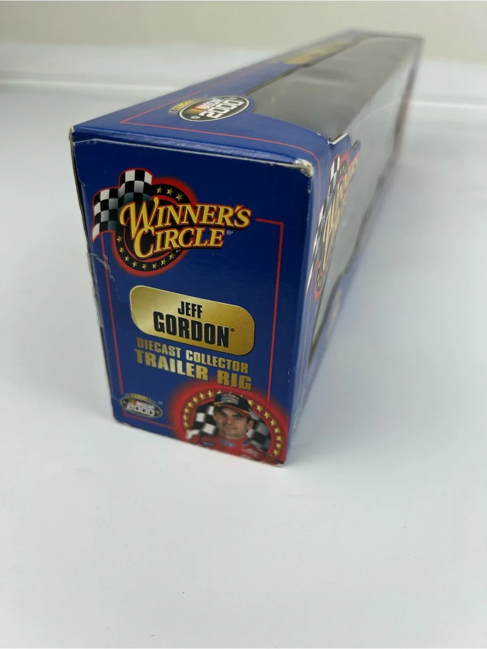Winner's Circle Jeff Gordon #24 DuPont NASCAR 2000 1:64 Diecast Trailer Rig New